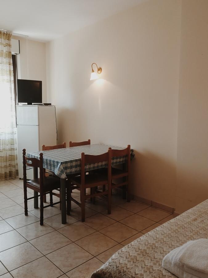 קמפומרינו Aloha Park Hotel מראה חיצוני תמונה